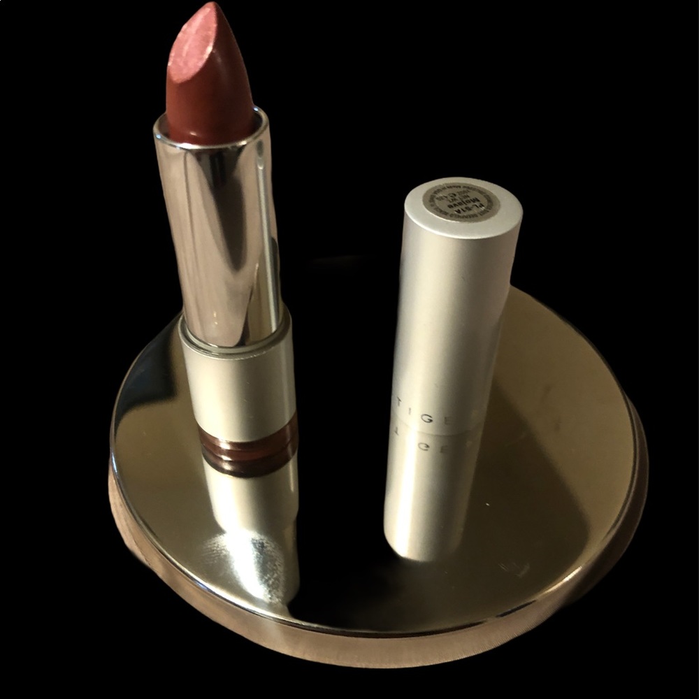 Prestige lipstick-